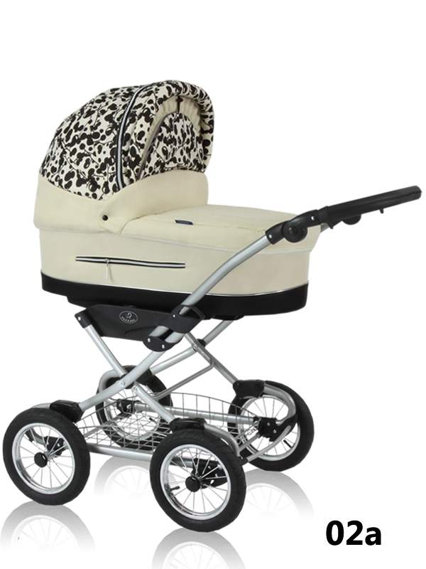 Silvia - baby pram with leg cover and wind protection
