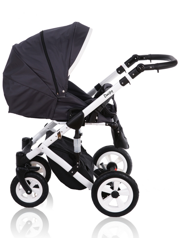 Daisy - a stroller with an adjustable backrest and footrest