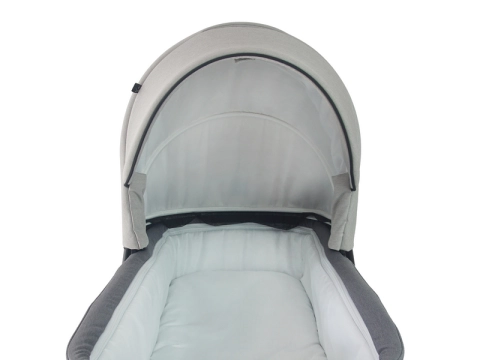 Lars - carrycot for a pram with an easy-to-wash interior