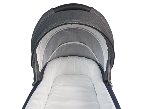 Mio - the interior of the pram carrycot